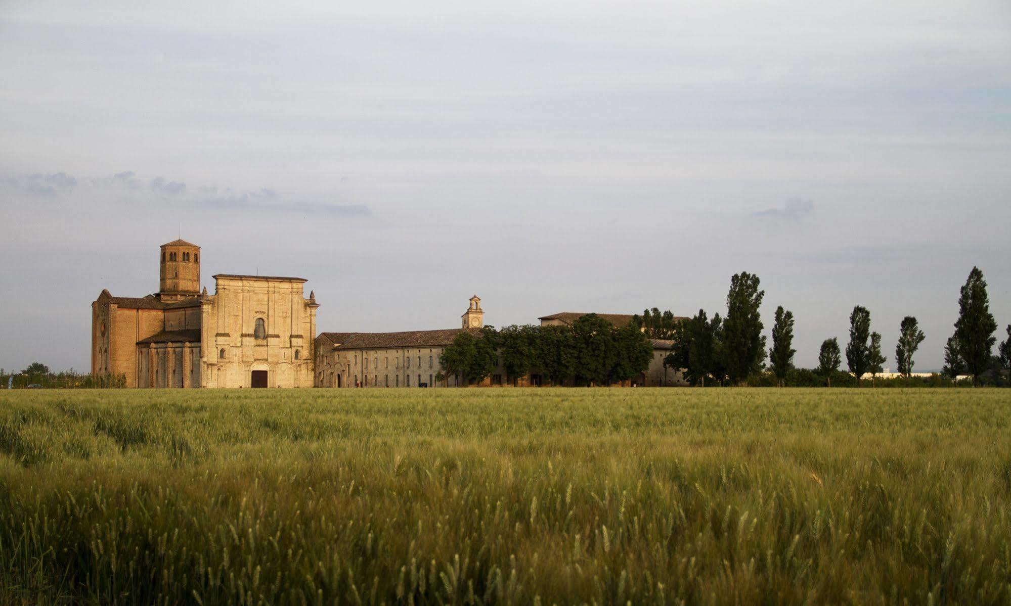 Locanda Abbazia Di Valserena - Csac Parma Eksteriør bilde